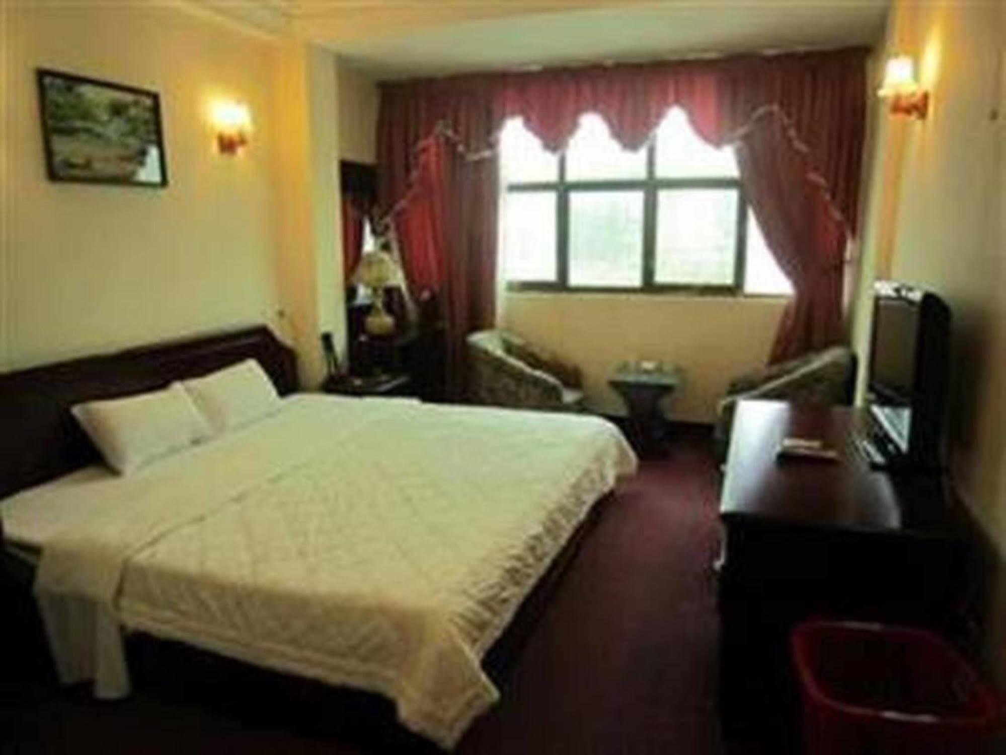The Sun Hotel Thành Pho Ho Chí Minh Esterno foto