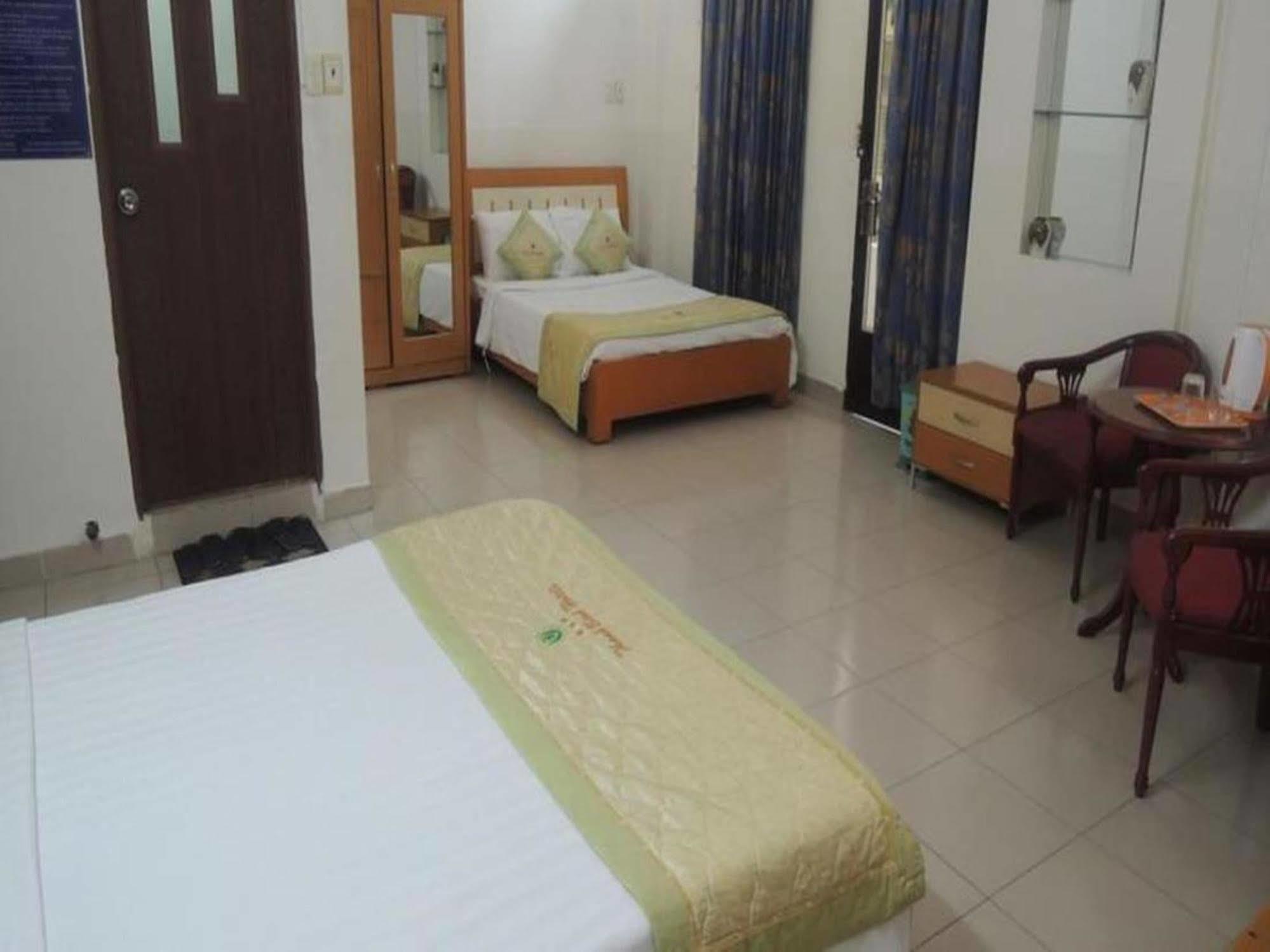 The Sun Hotel Thành Pho Ho Chí Minh Esterno foto
